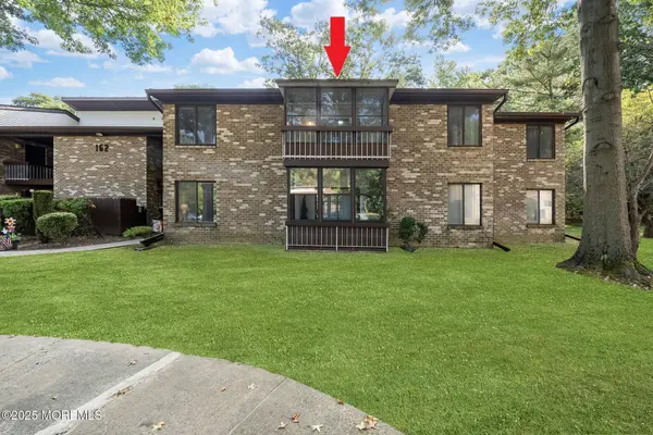 162 Cross Slope Court #K, Manalapan, NJ 07726