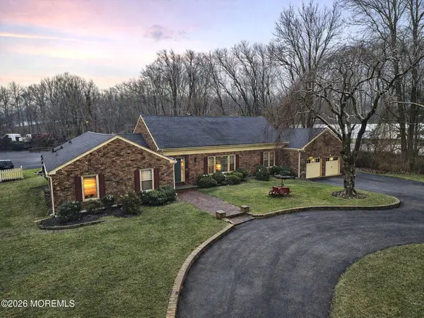 402 Main Street, Manalapan, NJ 07726