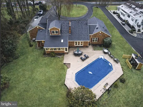 402 MAIN ST, Manalapan, NJ 07726