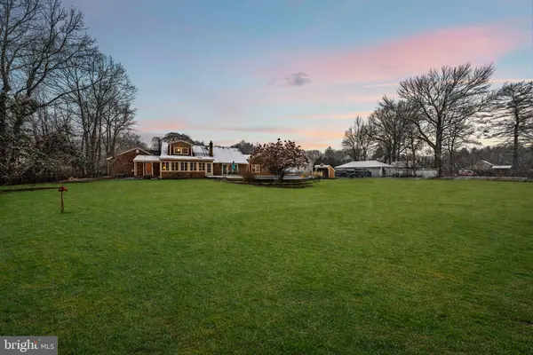 402 MAIN ST, Manalapan, NJ 07726