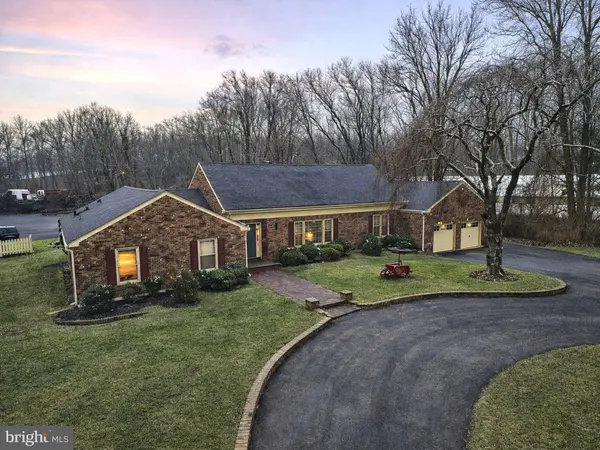 402 MAIN ST, Manalapan, NJ 07726