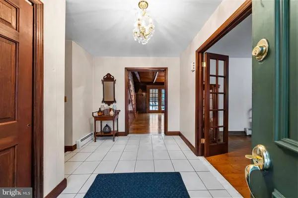 402 MAIN ST, Manalapan, NJ 07726