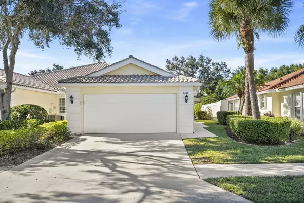 8016 SE Peppercorn CT, Hobe Sound, FL 33455