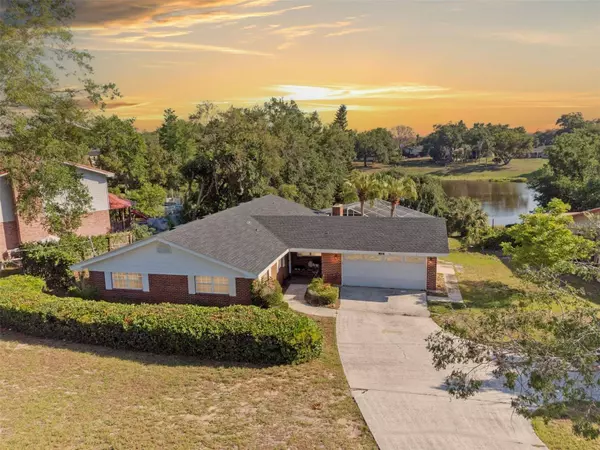 102 LAKE RING DR, Winter Haven, FL 33884