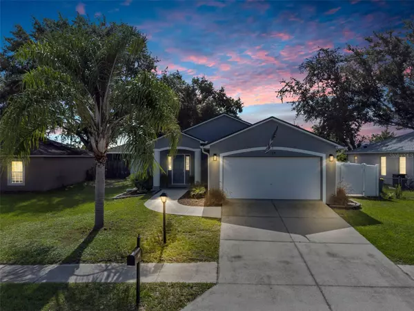 124 EAGLE POINT BLVD, Auburndale, FL 33823