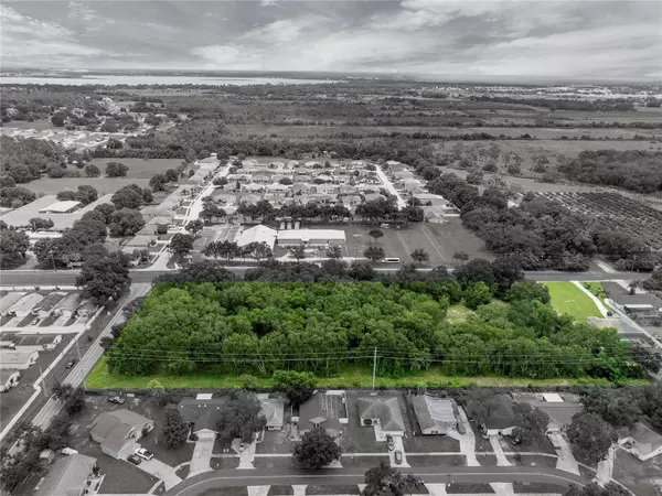 2400 BUCKEYE RD NE, Winter Haven, FL 33881