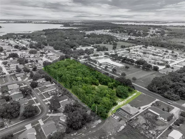 2400 BUCKEYE RD NE, Winter Haven, FL 33881