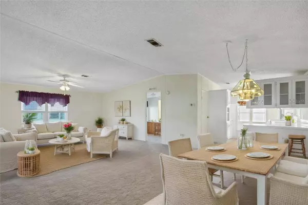 2143 CYPRESS CROSS DR, Lakeland, FL 33810