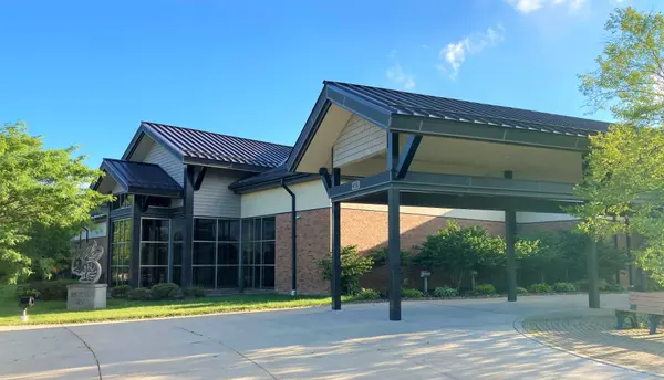 Moving to Medina County, Ohio,Laura Petek