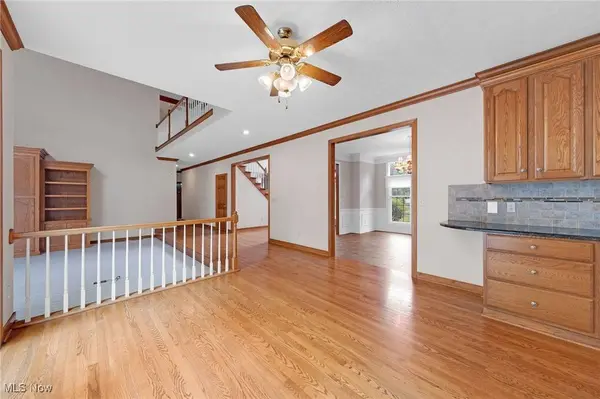 4035 Evergreen LN, Richfield, OH 44286