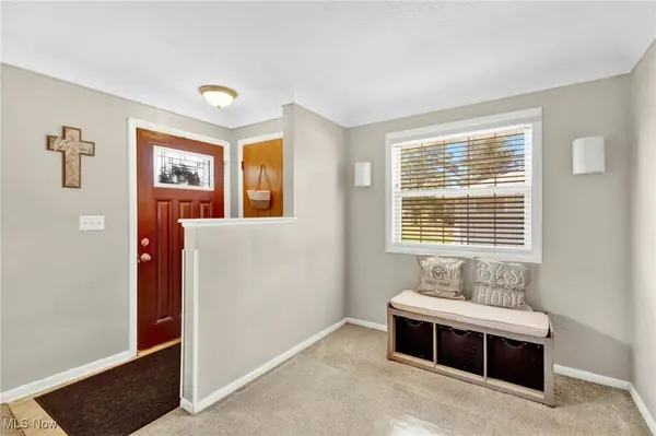 1319 Gary BLVD, Brunswick, OH 44212