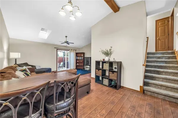 650 Sturbridge DR, Medina, OH 44256