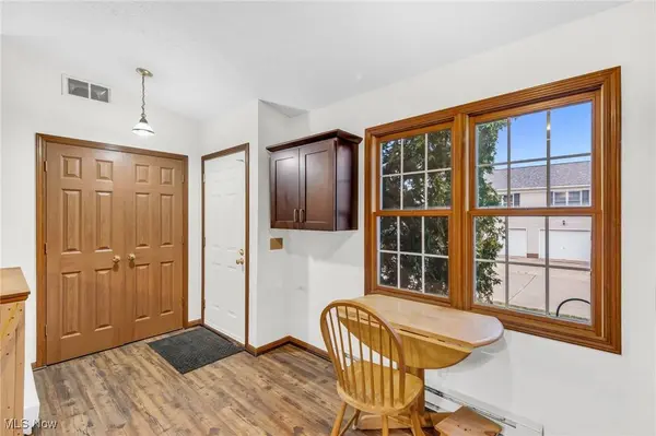 650 Sturbridge DR, Medina, OH 44256