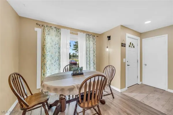 81 Marks RD, Brunswick, OH 44212
