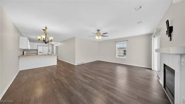 6441 Forest Park DR, North Ridgeville, OH 44039