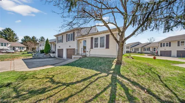 5236 Creekside BLVD, Brunswick Hills, OH 44212