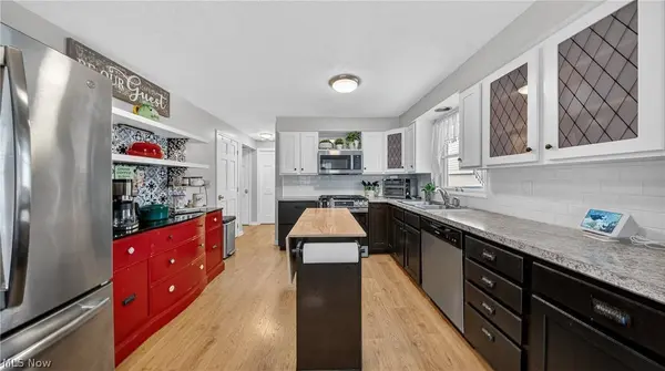 425 N Broadway ST, Medina, OH 44256