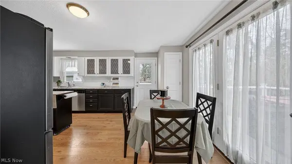 425 N Broadway ST, Medina, OH 44256