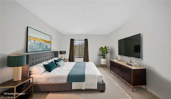 200 Granger RD, Medina, OH 44256