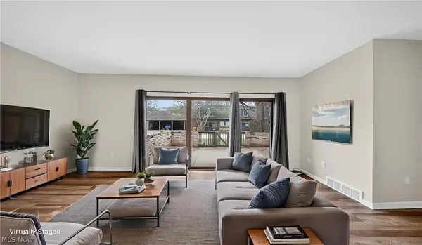 200 Granger RD, Medina, OH 44256