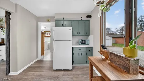 6162 Engle RD, Brook Park, OH 44142