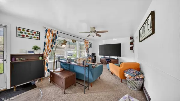 534 E Steels Corners RD, Stow, OH 44224