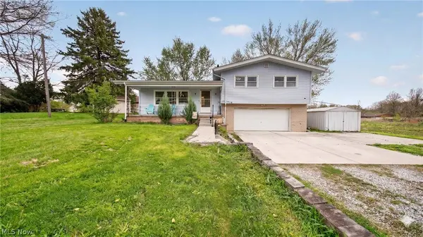534 E Steels Corners RD, Stow, OH 44224