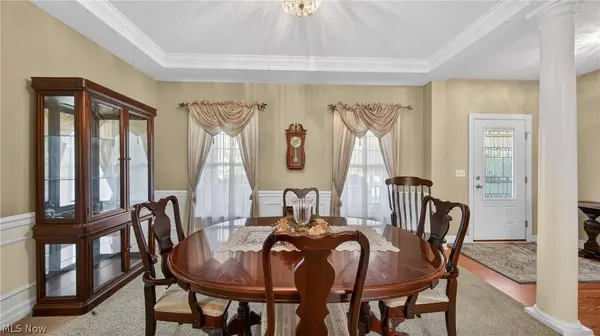 103 Walden Ridge DR, Hinckley, OH 44233