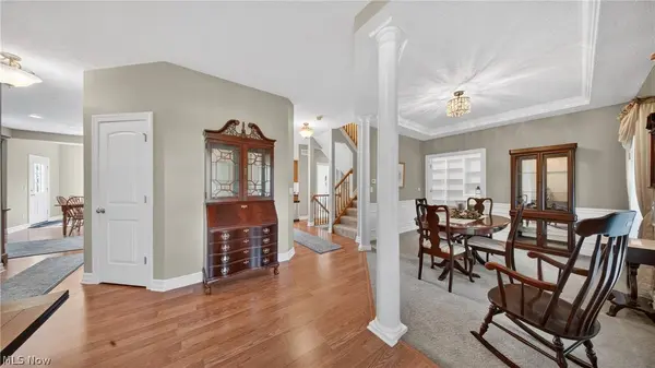 103 Walden Ridge DR, Hinckley, OH 44233