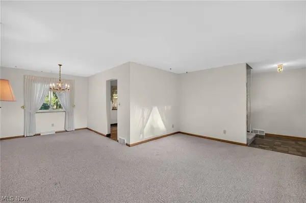 16245 Bennett RD, North Royalton, OH 44133