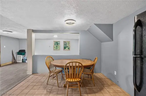 6919 W Smith RD, Medina, OH 44256