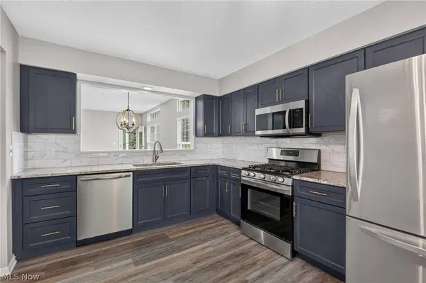 4246 Settlers WAY, Brunswick, OH 44212