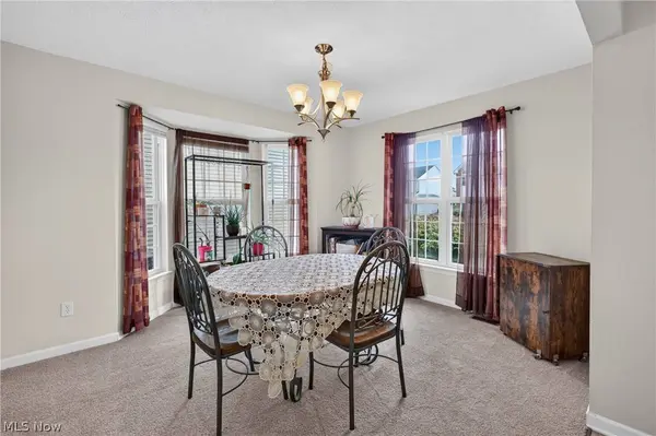 8316 Chesapeake DR, North Ridgeville, OH 44039