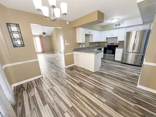 3057 Oneal Ln, Baton Rouge, LA 70816