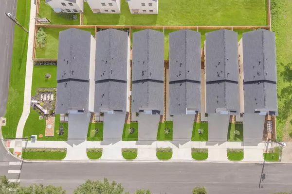 6012 Knox ST, Houston, TX 77091