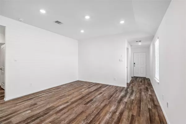 5930 Hampton Valley Drive, Spring, TX 77373