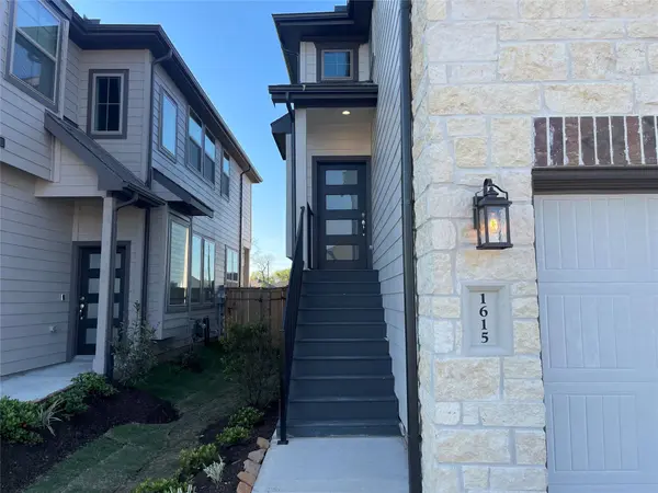 1615 Rustling Creek Drive, Missouri City, TX 77459