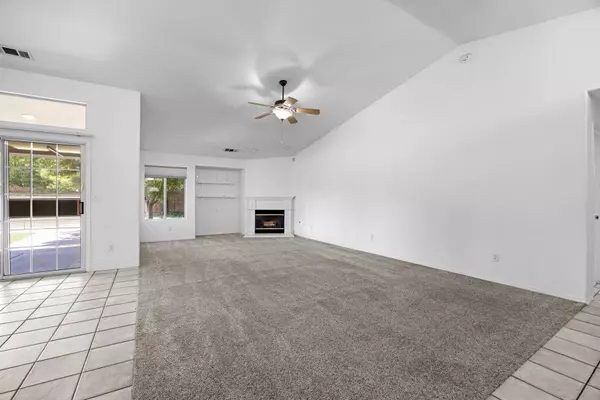 1921 N Terrace Court, Visalia, CA 93291