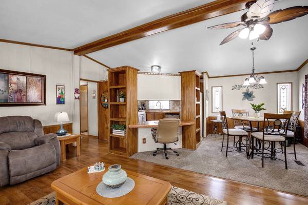 1178 Barry LN, Sauk Village, IL 60411