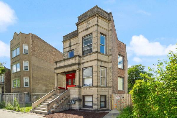 4225 W Jackson BLVD