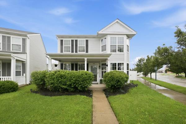 450 Victoria CIR