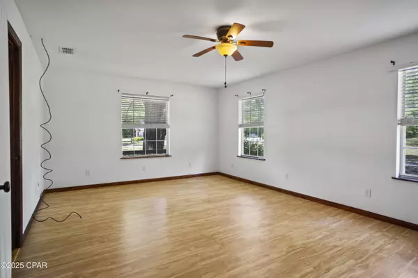 15766 NE Bob Sanders RD, Hosford, FL 32334