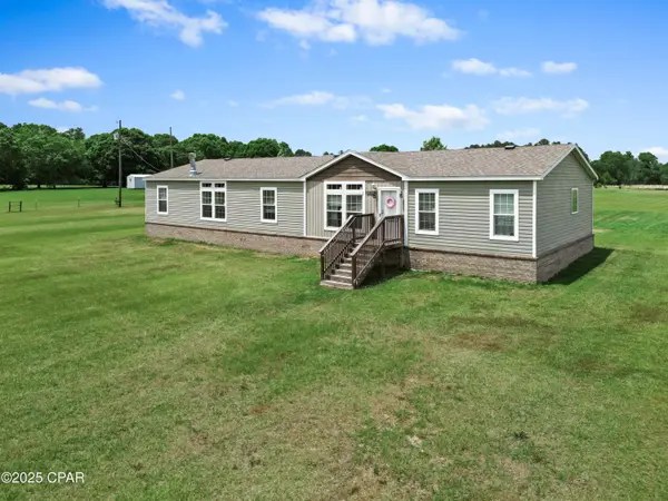 1834 Cane Mill RD, Chipley, FL 32428