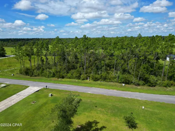 229 Edge Hill RD, Wewahitchka, FL 32465