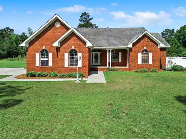 13761 NW Pea Ridge Road, Bristol, FL 32321