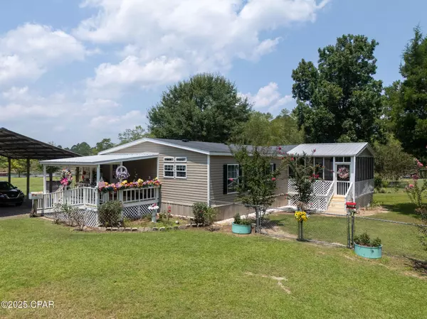 1716 Bradley RD, Westville, FL 32464