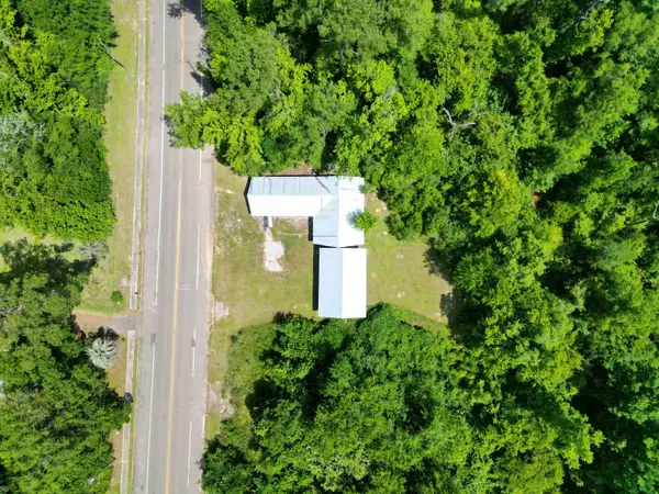 977 Lincoln Drive, Chattahoochee, FL 32324