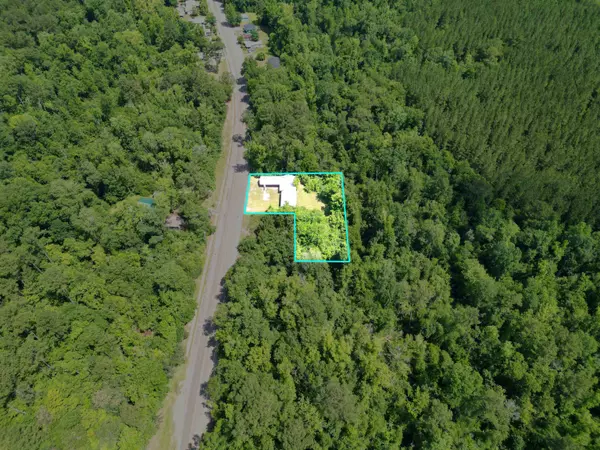 977 Lincoln Drive, Chattahoochee, FL 32324