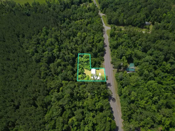 977 Lincoln Drive, Chattahoochee, FL 32324