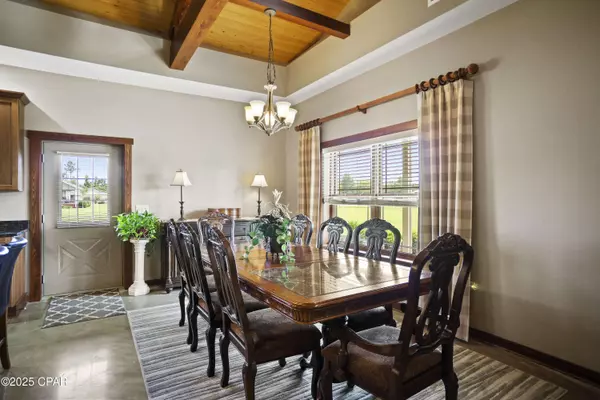 20624 County Road 275, Altha, FL 32421